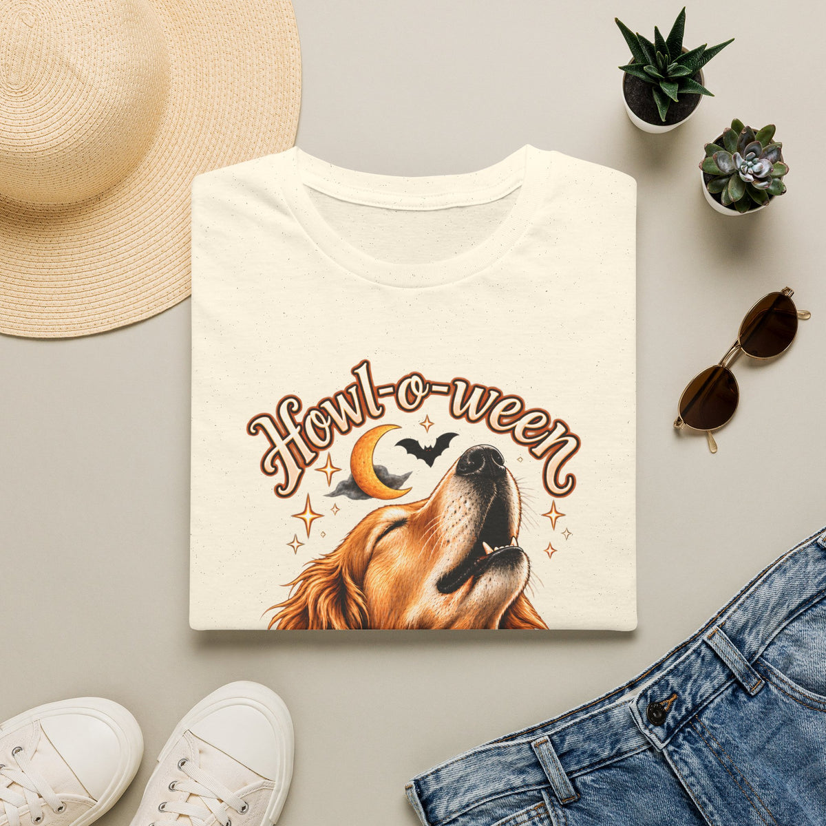 Howl-o-ween Dog Howling T-Shirt | Halloween Golden Retriever Tee